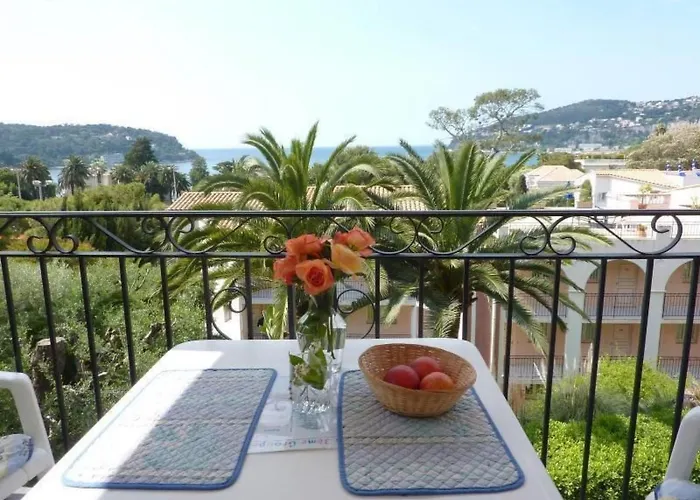 Schoene In Villefranche-sur-mer By Interhome Вильфранш-сюр-Мер